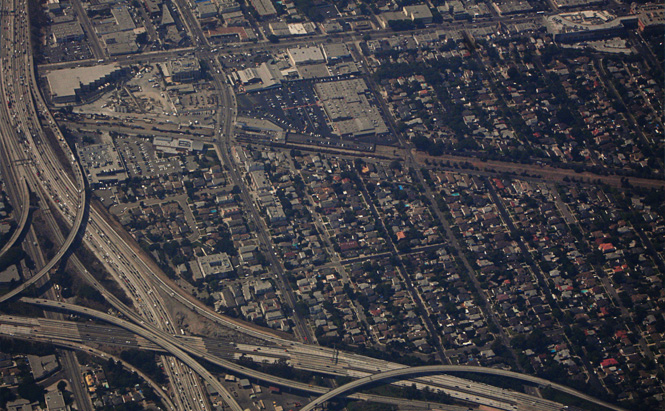 Sprawl courtesy of zinka on Flickr
